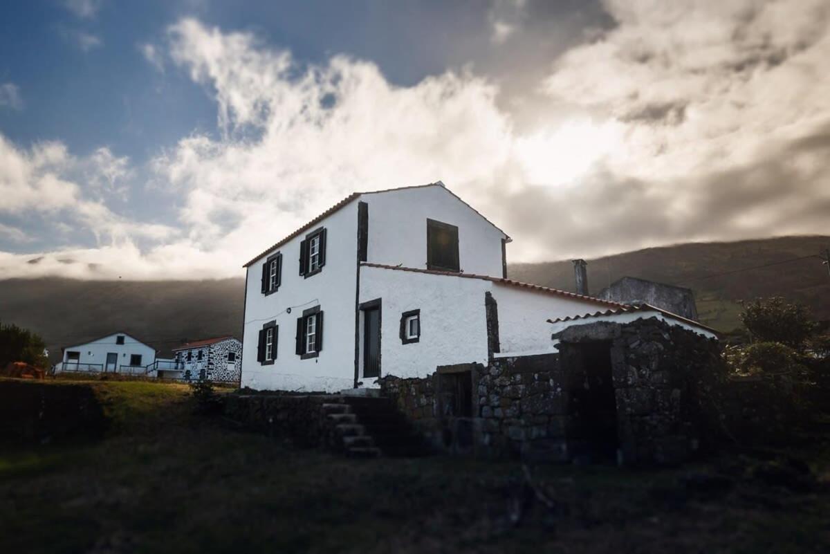 Вілла Liiiving In Acores - Ocean View House Canto da Areia Екстер'єр фото